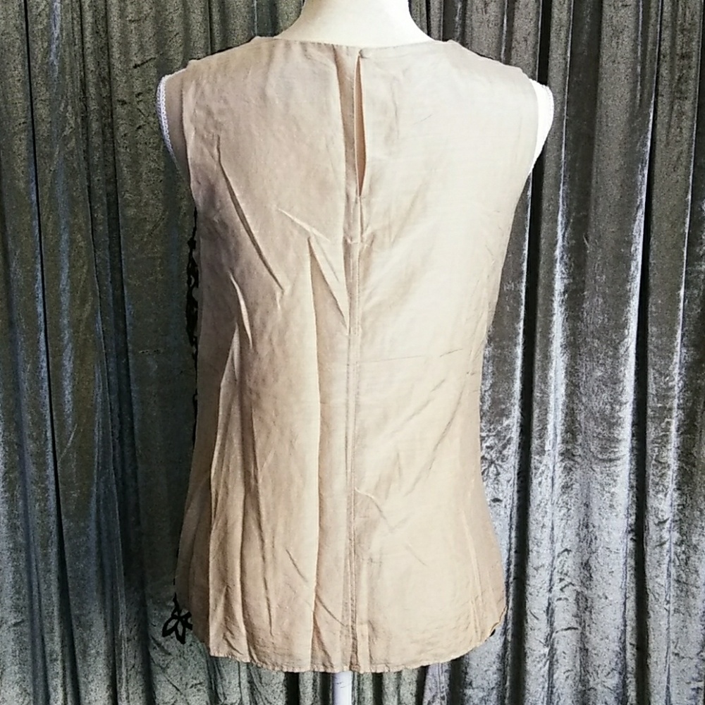 Medium Neiman Marcus Lela Rose Sleeveless Top - Picture 3 of 8